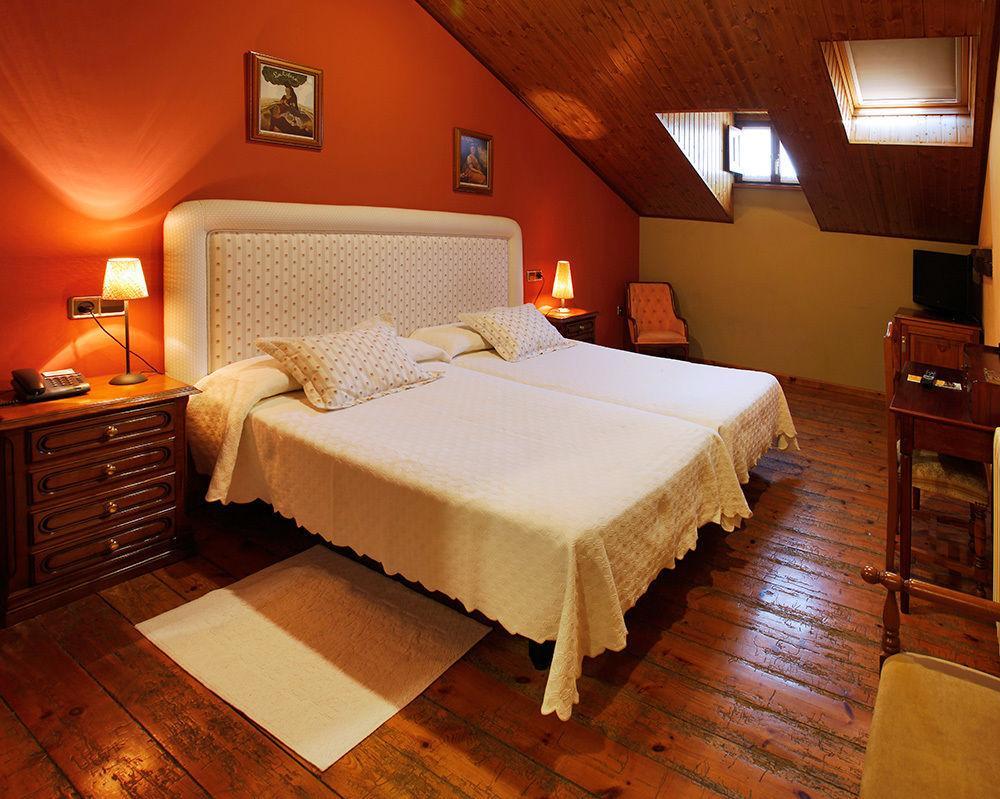 Hotel Villa De Luarca Bagian luar foto