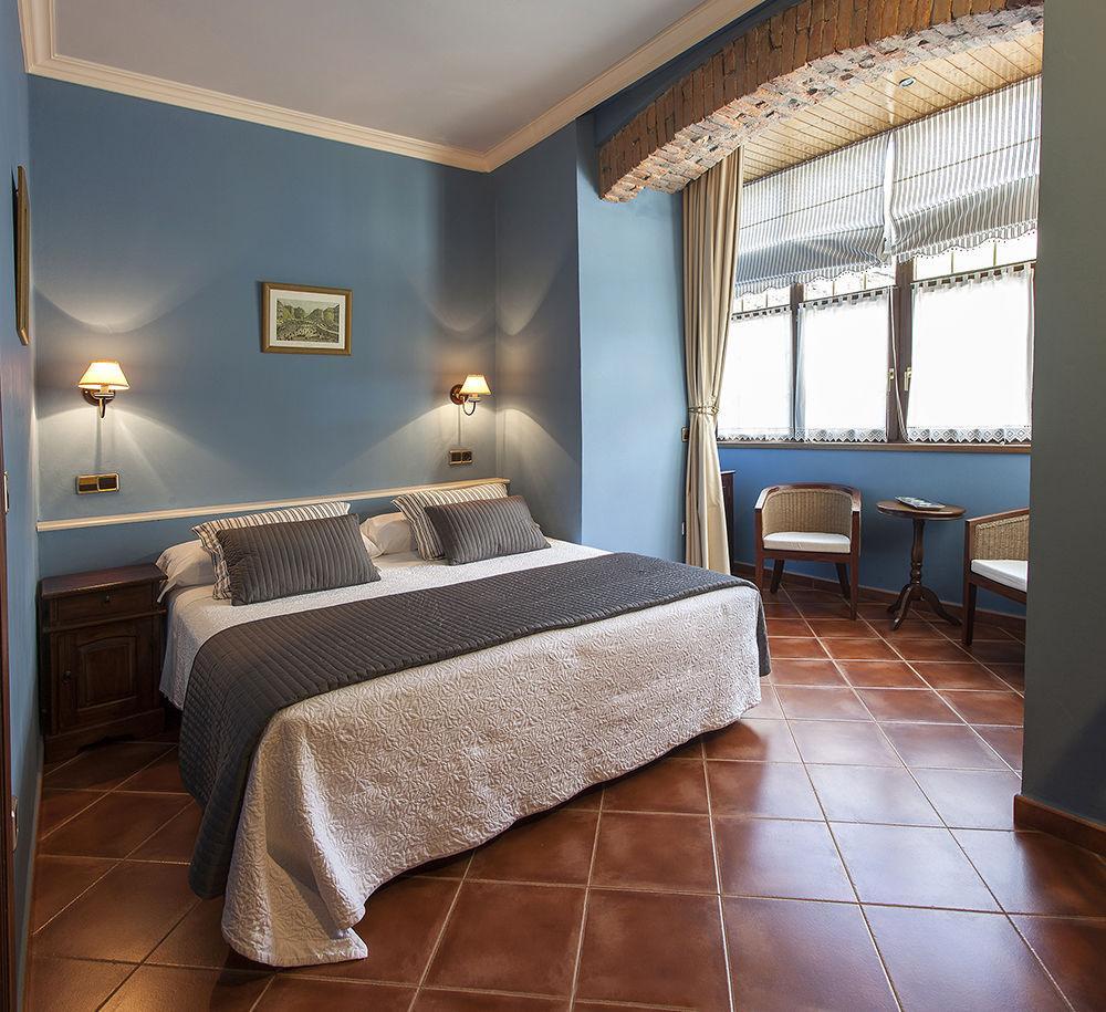 Hotel Villa De Luarca Bagian luar foto
